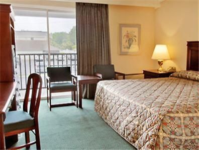 Days Inn Perry Room photo